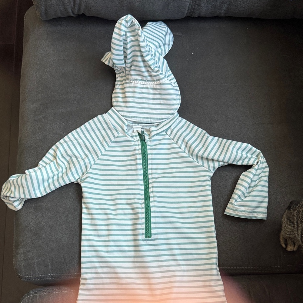 Striped rash suit with hat
